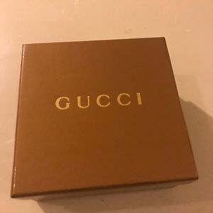 Gucci box